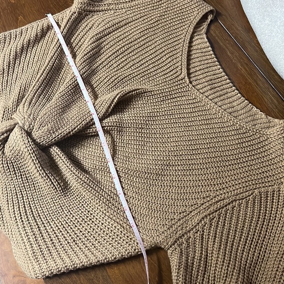 Sweater - Picture 3 of 4